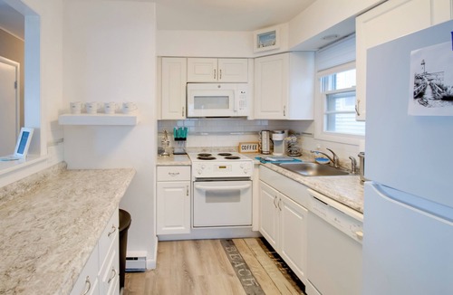 Brigantine House | Bayfront Brigantine Escape w/Porch & Bay Views!