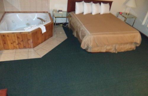 Calumet City Hotel | Baymont by Wyndham Chicago/Calumet City
