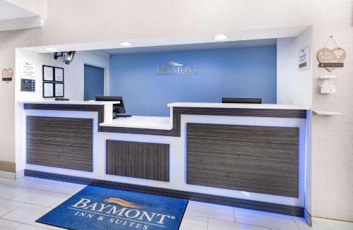 Gurnee Hotel | Baymont by Wyndham Gurnee