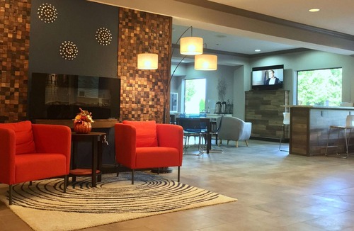 O'Fallon Hotel | Baymont by Wyndham O'Fallon St. Louis Area