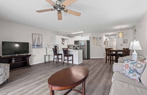 Surfside Beach Condo | Beach Within Reach 1st Floor W/Pool By Beach Star