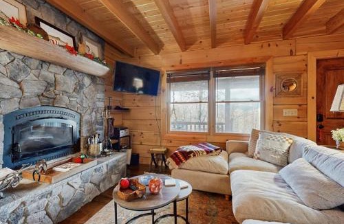 Sylva House | Bear Hug