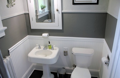 Highland House | Beautiful 1930 Craftsman Home In the Heart of Highland