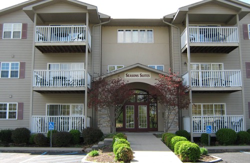 Whittington Condo | Beautiful 2 bedroom/2 bath Condo located on the Rend Lake Golf Course