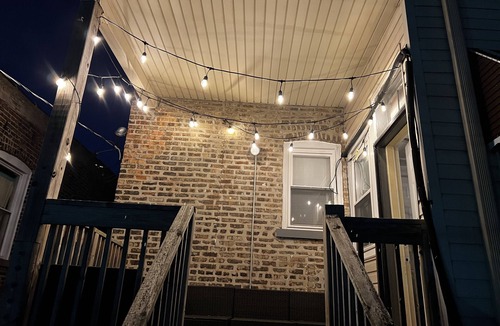 Gresham Apartment | Beautiful 2nd Floor Apartment