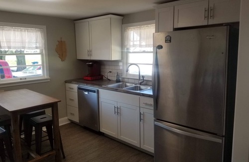 Bourbonnais House | Beautiful Bourbonnais Rental