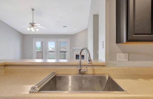 Champaign Apartment | Beautiful condo in Champaign! with pool and gym!