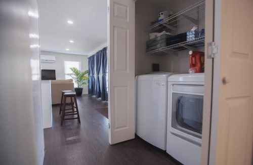 Brookport House | Beautiful Lakefront Cabin with Hot Tub!