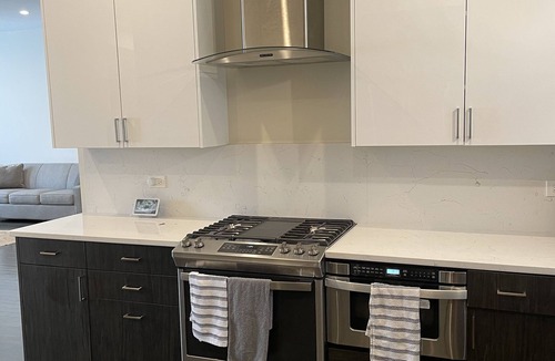Woodlawn House | Beautiful newly renovated townhome, very quite, safe, centralized location.n