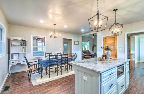 Annapolis House | Beautifully Restored Farmhouse in Marshall!