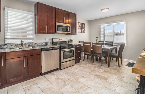 Forestview House | Berwyn Rental