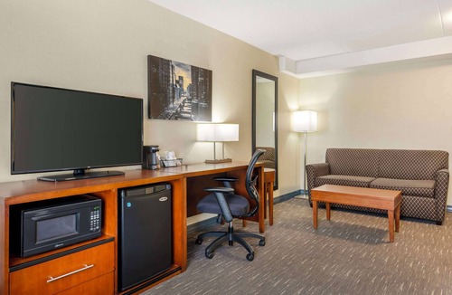 Downers Grove Hotel | Best Western Chicago - Downers Grove