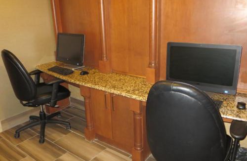 East Peoria Hotel | Best Western Plus Peoria