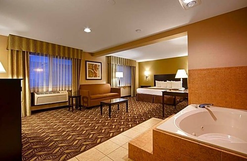 Pontiac Hotel | Best Western Pontiac Inn
