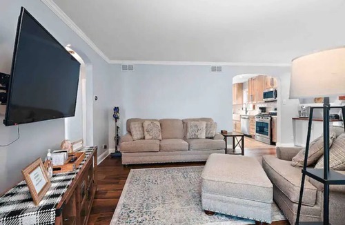 Forestview House | Beverly House