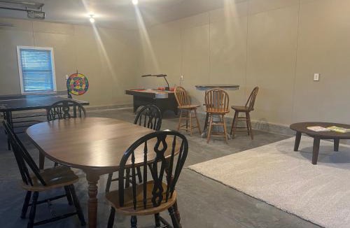 Sullivan House | Binion Lodge at Beaver Lake