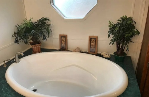 Centralia House | Bluegill Cove-O'Brist Vacation Rentals