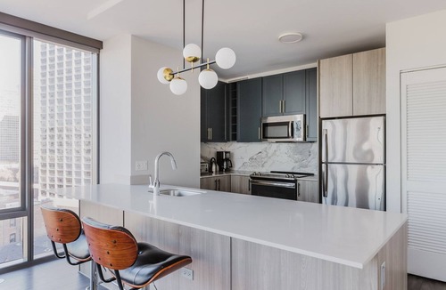 Hyde Park Apartment | Blueground | Hyde Park, AC, w/d, nr museum