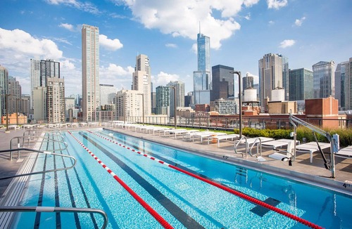 Killgubbin Apartment | Blueground | River North, pool & w/d, nr Mile