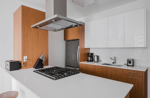 Streeterville Apartment | Blueground | Streeterville, pool & AC, nr Pier