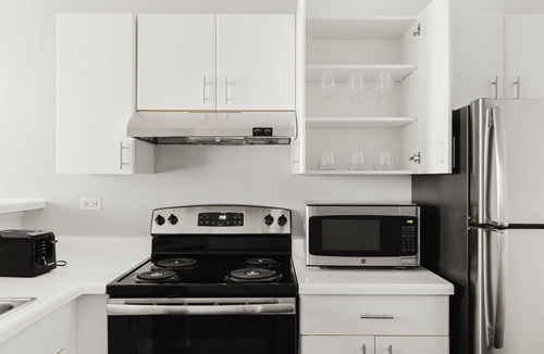 Streeterville Apartment | Blueground | Streeterville, pool & gym, nr pier