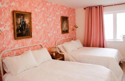 Rossmore House | Boutique Accommodation in PEC - Suite 4