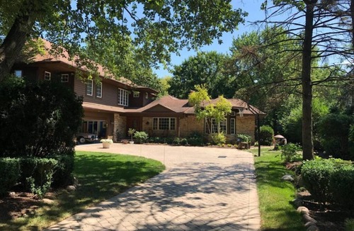 Schaumburg House | Breathtaking home close to Schaumburg, Chicago