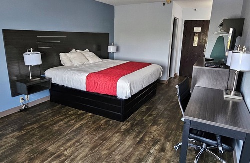 Sparta Hotel | Briarwood Inn of Sparta