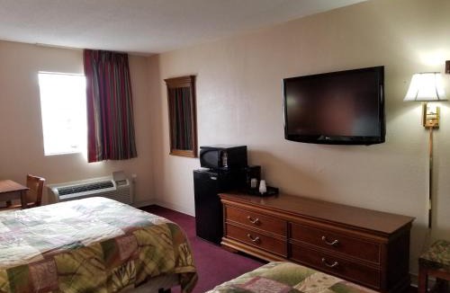 Fairfield Hotel | Briarwood Inn