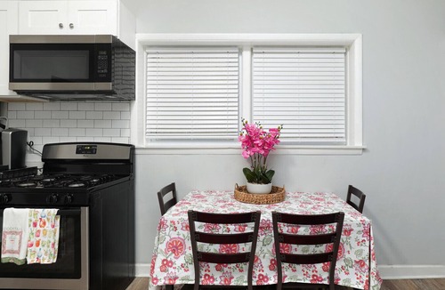 Bridgeport Apartment | Bridgeport Boho Chic Vibes