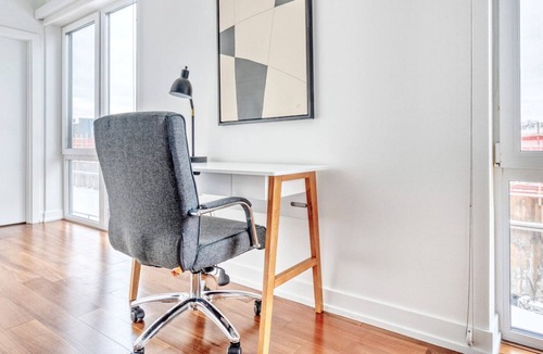 Uptown Apartment | Bright Uptown 1BR w/ W/D & Roof, near Aragon Ballroom, by Blueground
