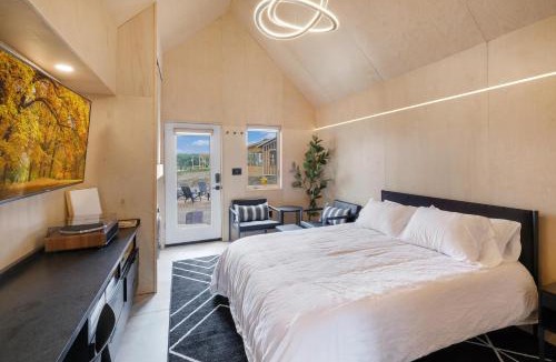 Ottawa House | Bunkies-Basecamp