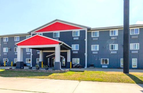 El Paso Hotel | Burgundy Inn & Suites By OYO El Paso