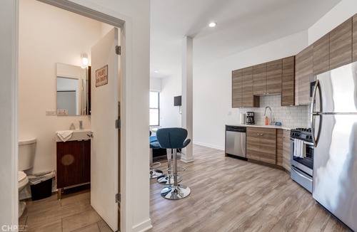 River West Apartment | Cabin 303 by 747 Lofts