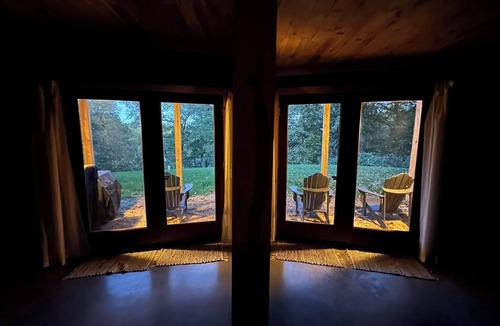 Apple River Cabin | Cabin Getaway-Apple Canyon Lake/Galena-Amenities