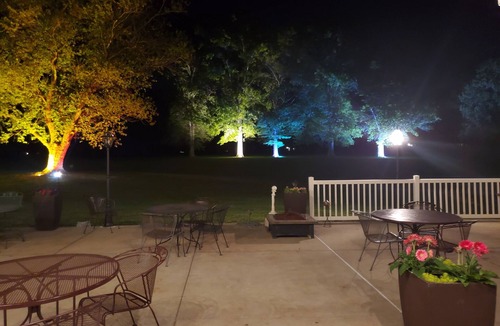 Carbondale RV Rental | Carbondale Campsite Eclipse at the Golf E50