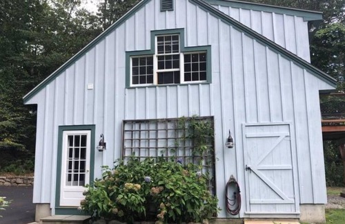 Lyme Apartment | Carriage House Studio Apartment