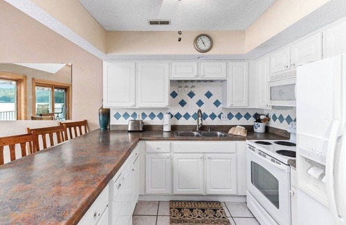 Rocky Mount House | Casa Del Sol - Three Bedroom House, Sleeps 10