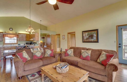 Sylva House | Cedar log home paradise w/mountain views - billiards and foosball