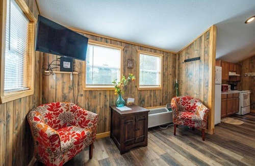 Broken Bow Cabin | Cedar: Sleeps 3, Tiny Cabin, Pets, Near Park/Lake