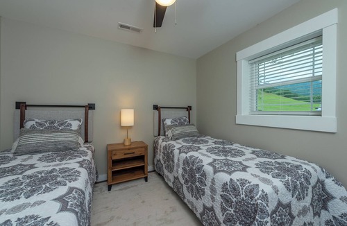 Mars Hill Cottage | Central between Burnsville & Asheville, creek front w/ firepit and 2 porches!