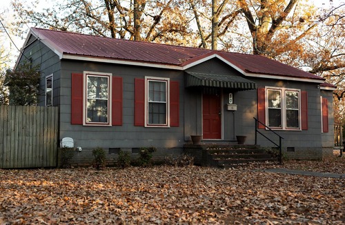 West Point House | Charming 1940s Bungalow Cozy Vibes & Vintage Style