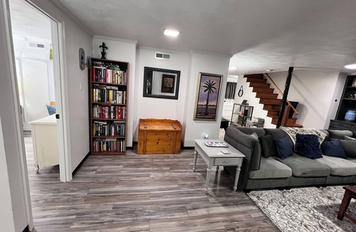 Cave Spring Apartment | Charming 2-bed private suite at The House on the Hill in marvelous Cave Spring