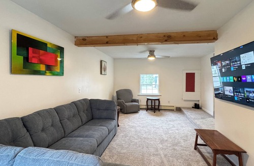 Rensselaer Falls House | Charming 2-bedroom house near Oswegatchie River in Rensselaer Falls