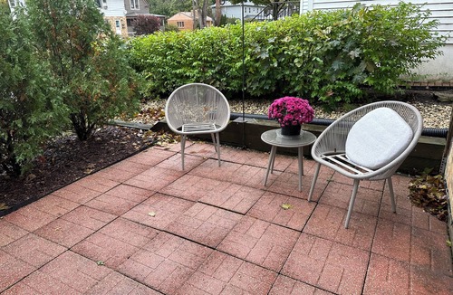 Libertyville Apartment | Charming 2 Bedroom Apartment in Libertyville