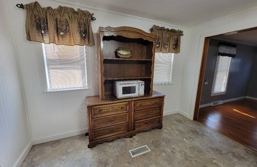 Oraville House | Charming 3-bedroom house in tranquil Oraville minutes from Kinkaid Lake.