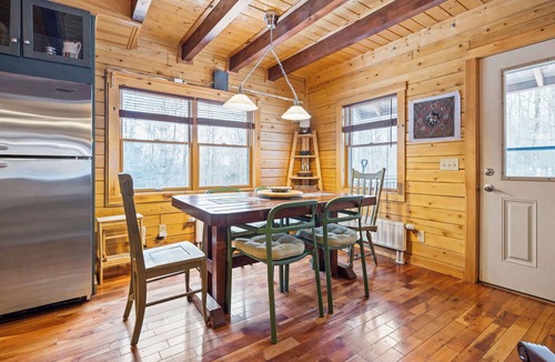Blandford House | Charming 3-BR Berkshires Timber Cottage