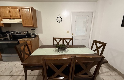 Macomb Apartment | Charming 3BR/2BA Apartment in Macomb, IL