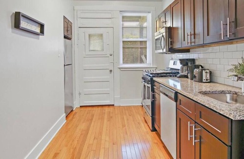Rogers Park Apartment | Charming 3BR Rogers Park Home near Stores & Dining