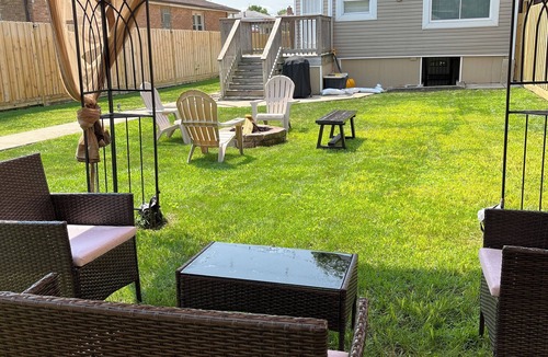 Washington Heights House | Charming 4-bedroom house with WiFi and AC in amazing Chicago